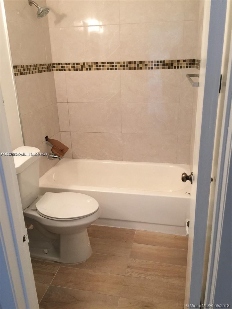 LAGO GRANDE CONDO THREE B - Residential Lease