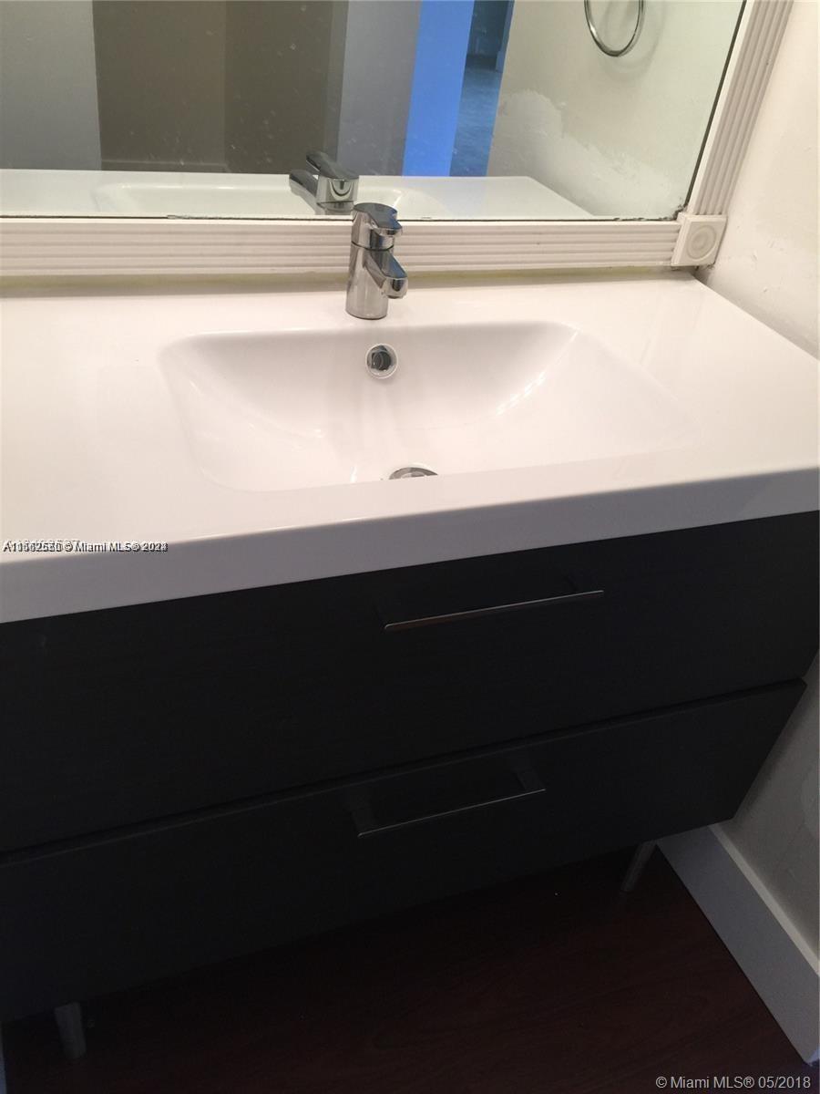 LAGO GRANDE CONDO THREE B - Residential Lease