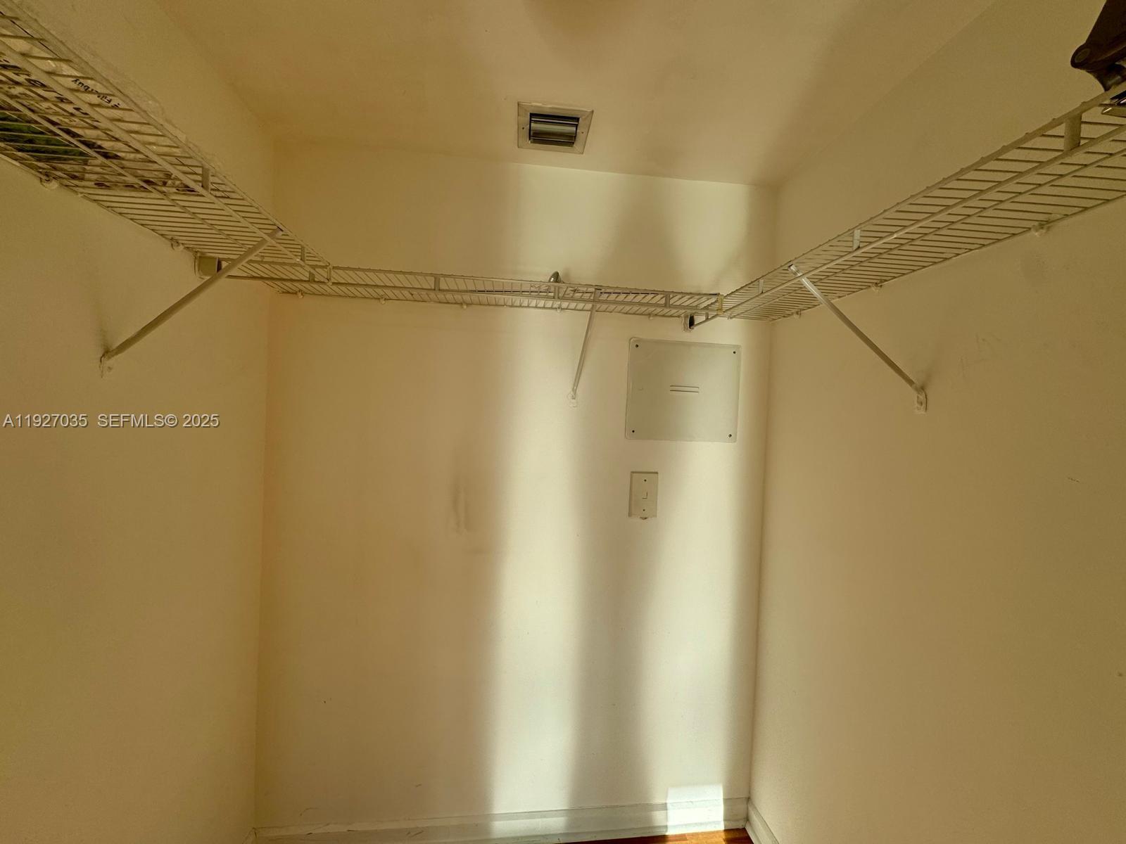 50 BISCAYNE CONDO - Residential