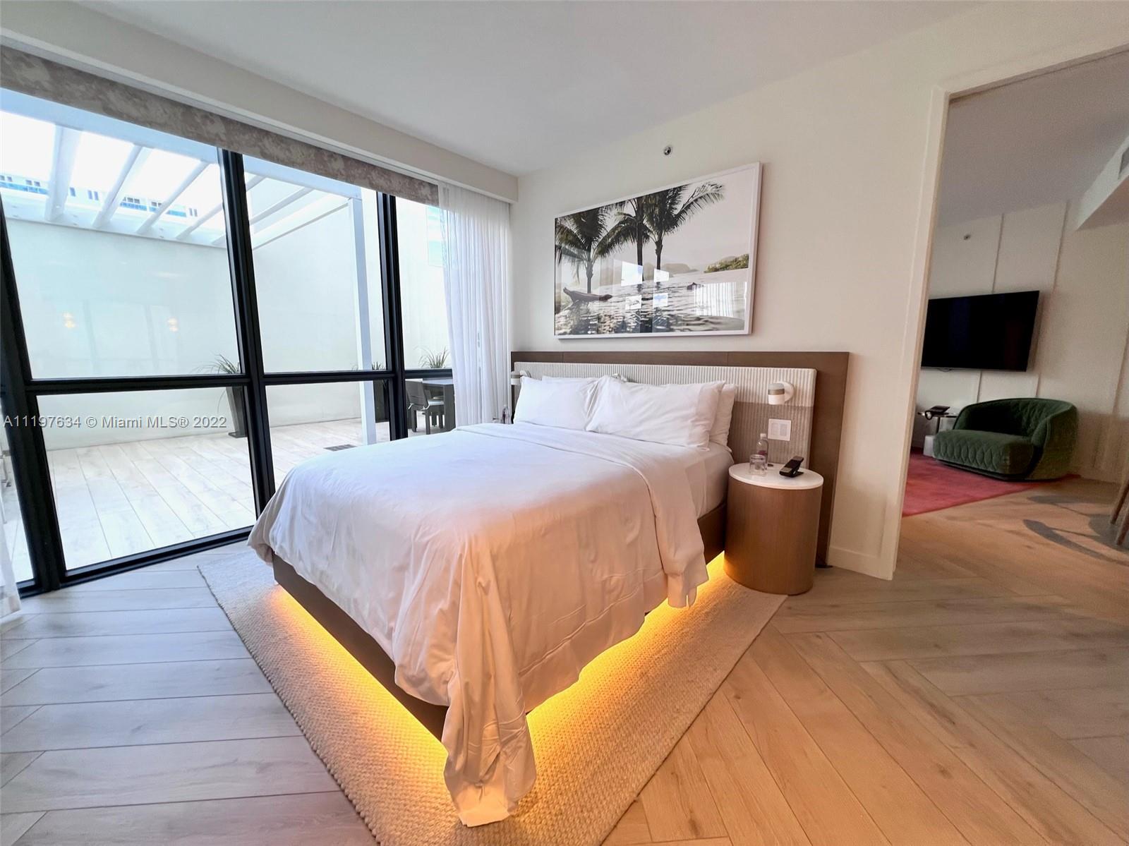 2201 COLLINS AVE CONDO - Residential
