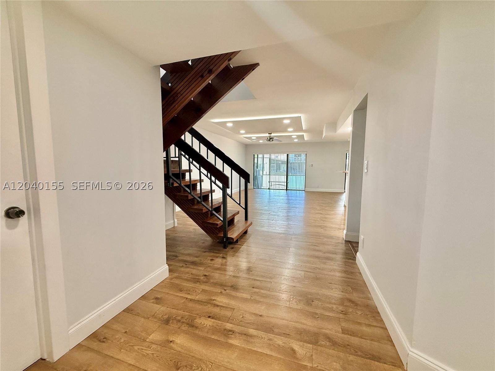 TRELLISES 4A CONDO - Residential Lease