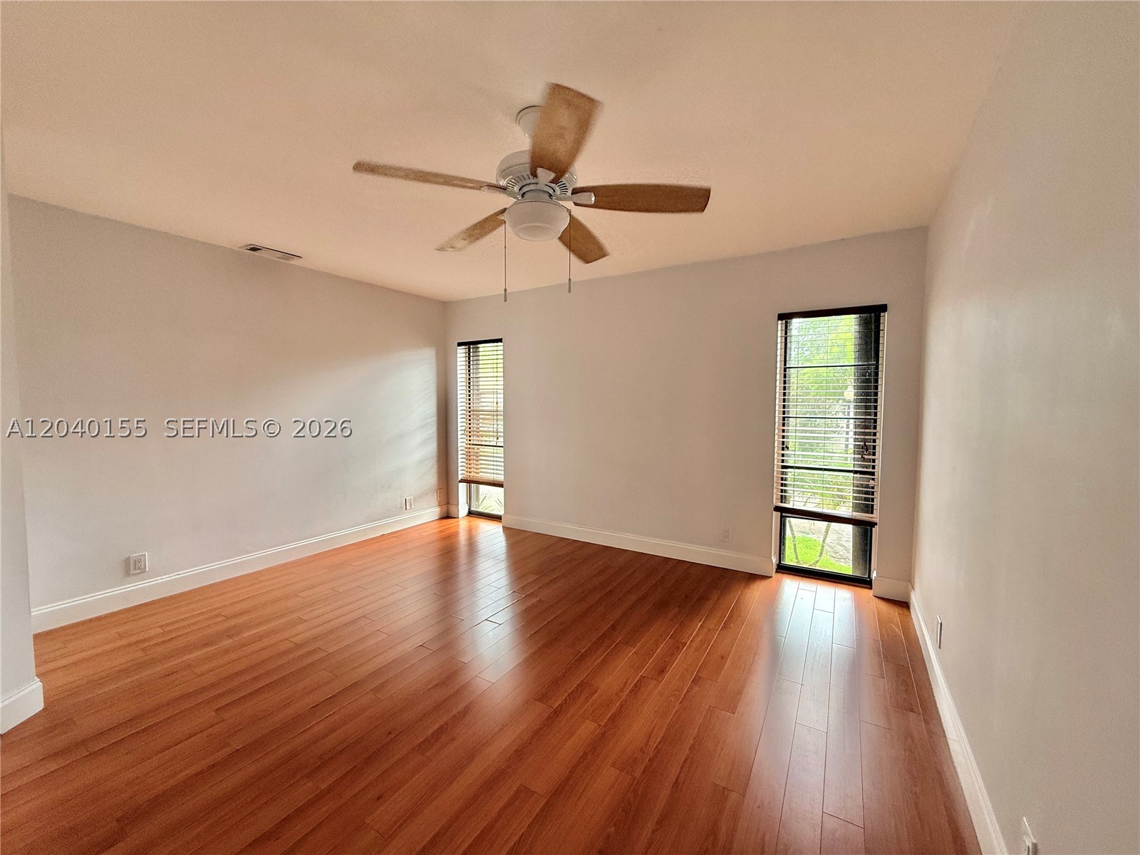 TRELLISES 4A CONDO - Residential Lease