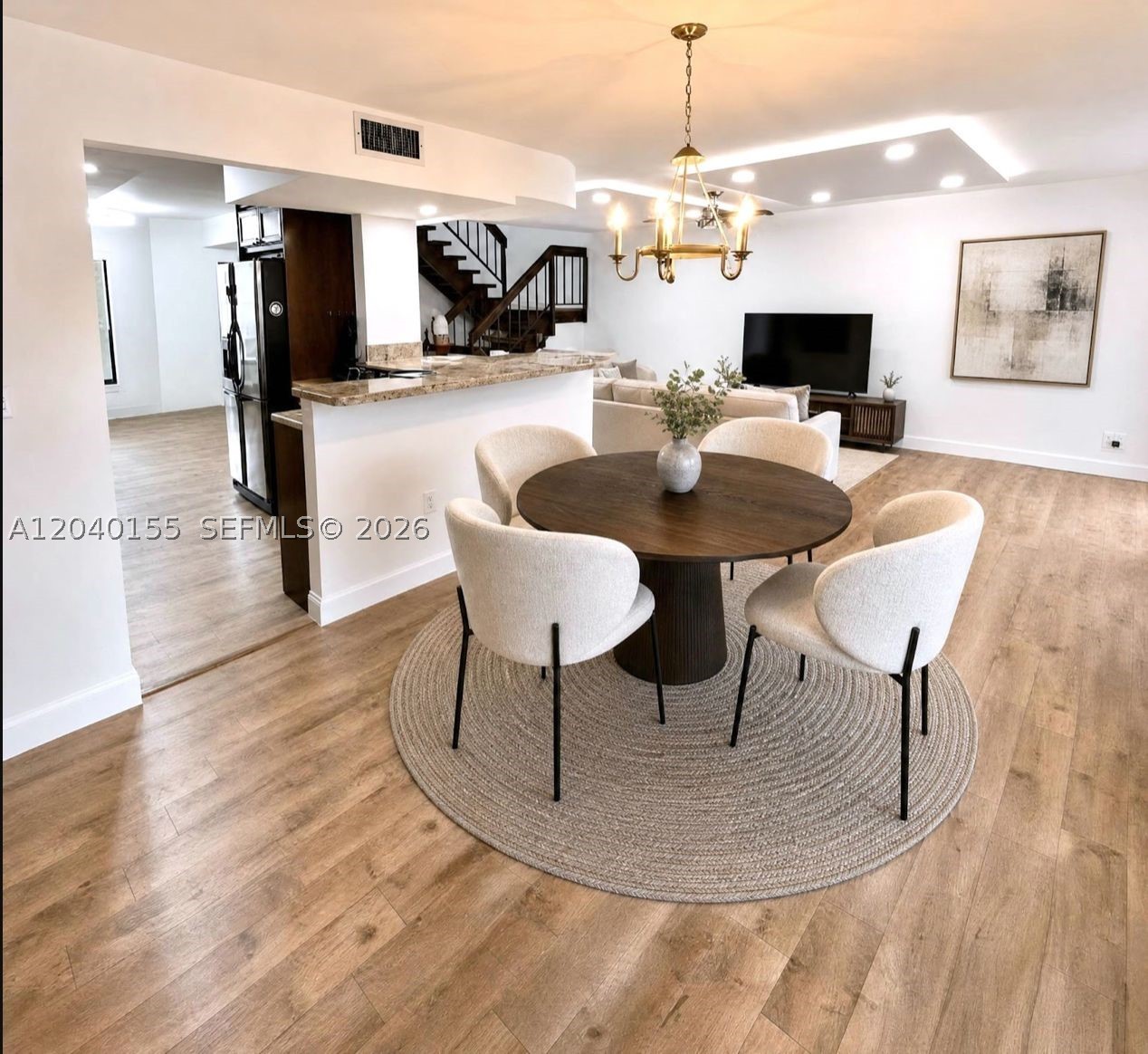 TRELLISES 4A CONDO - Residential Lease