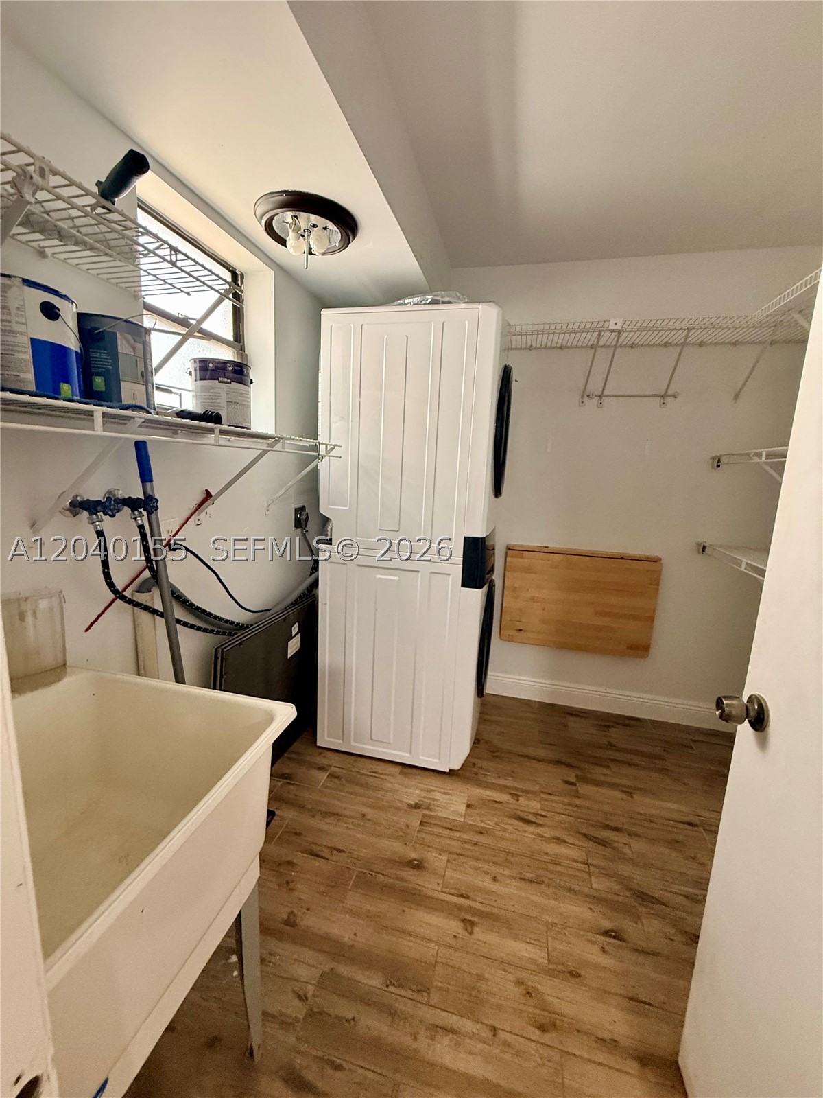 TRELLISES 4A CONDO - Residential Lease