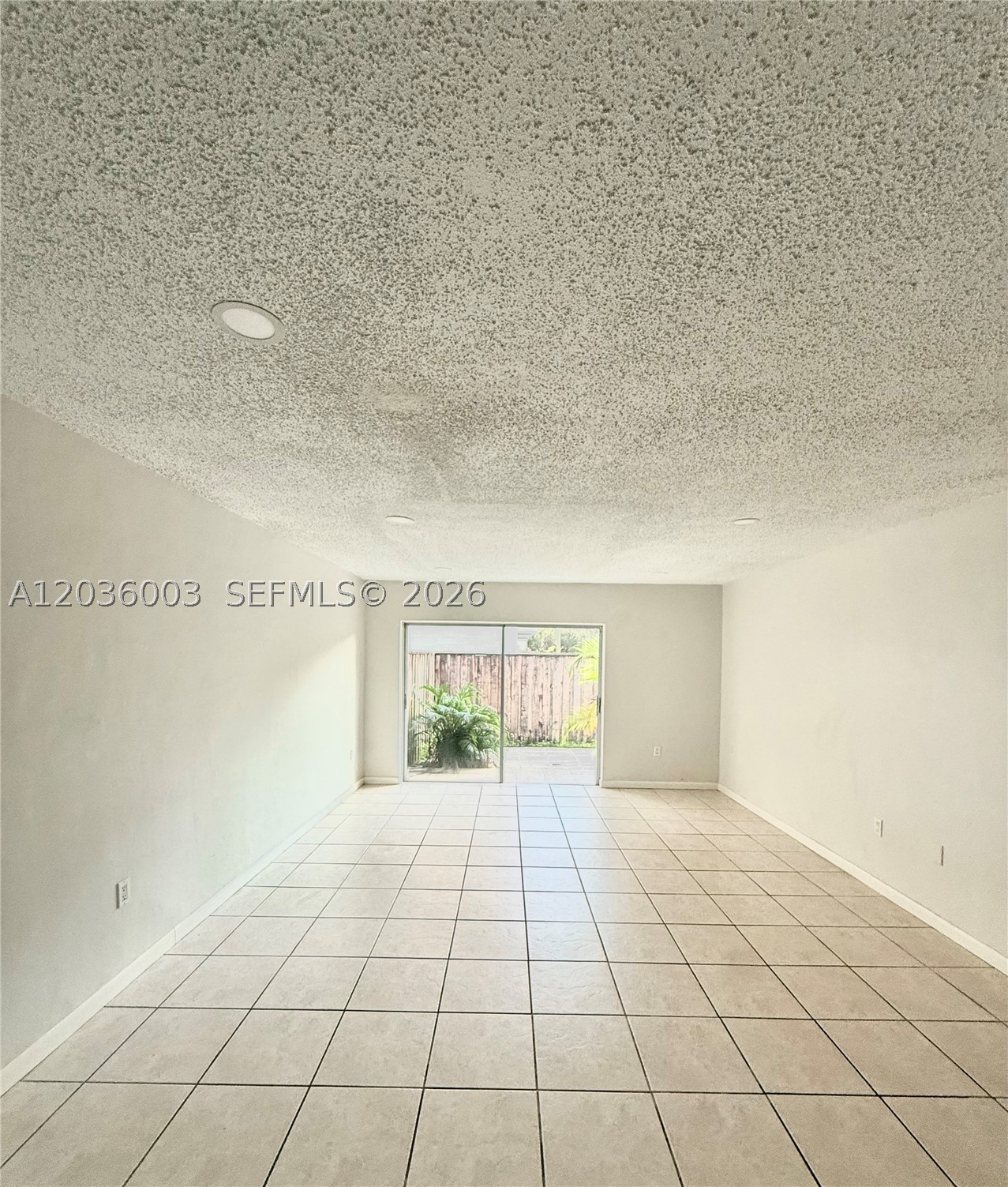WOODSIDE IN KENDALL CONDO - Residential