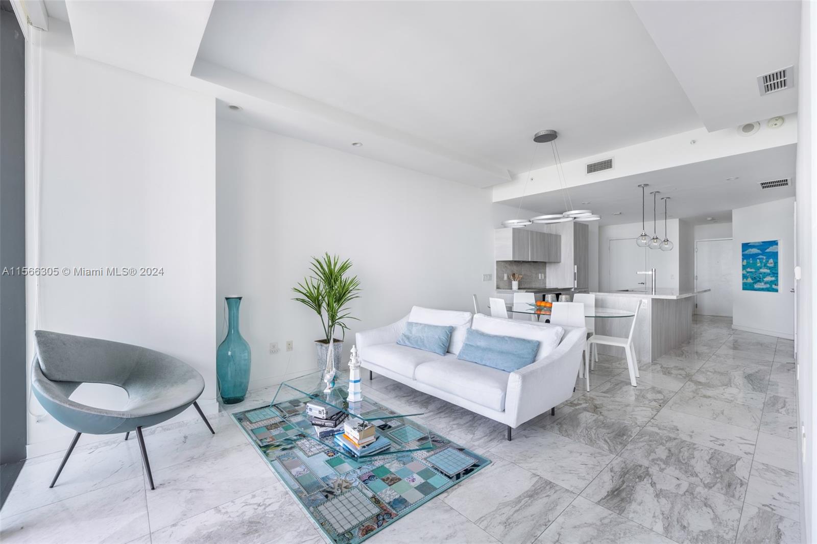 GRAN PARAISO CONDO - Residential Lease