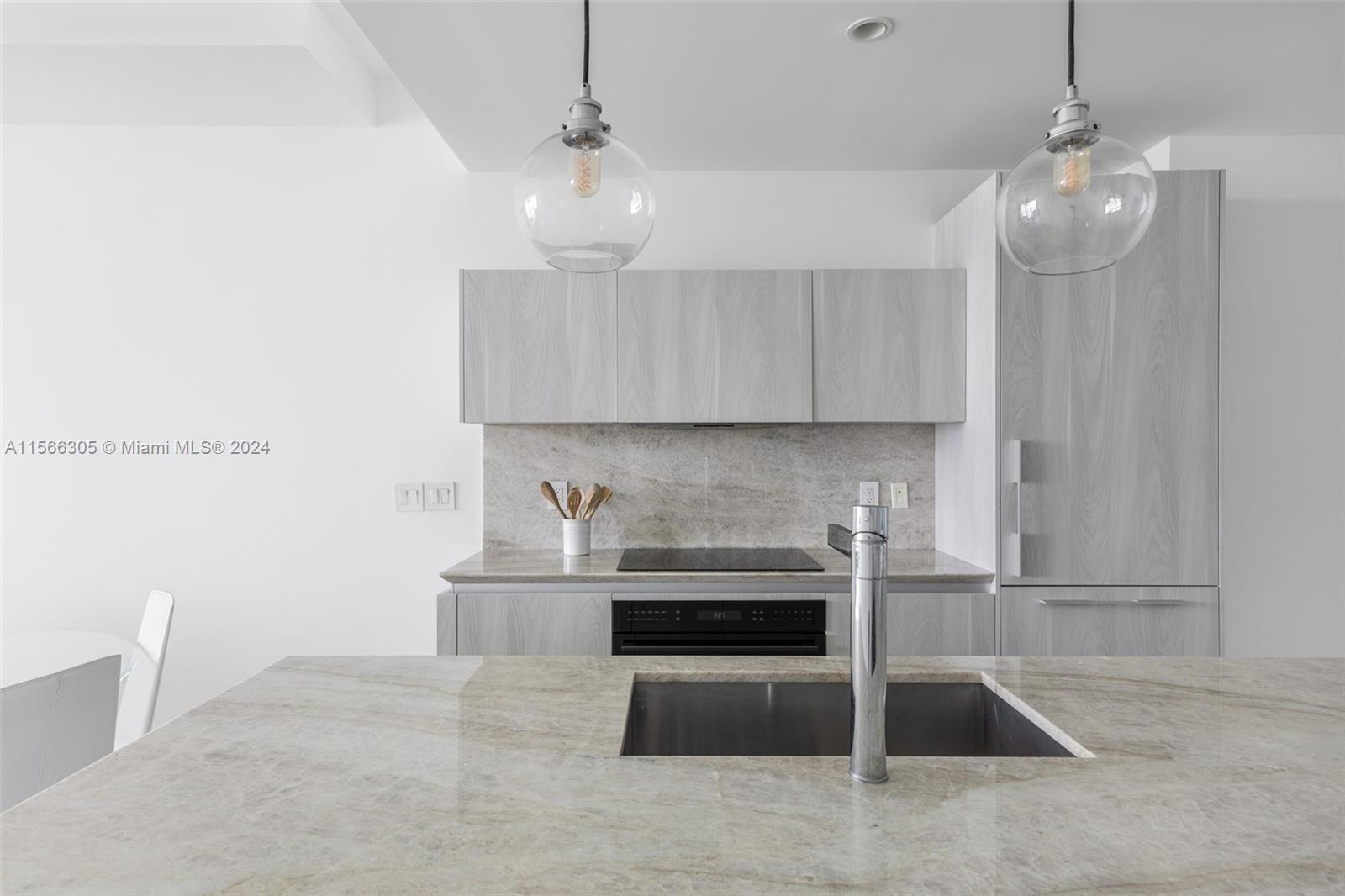 GRAN PARAISO CONDO - Residential Lease