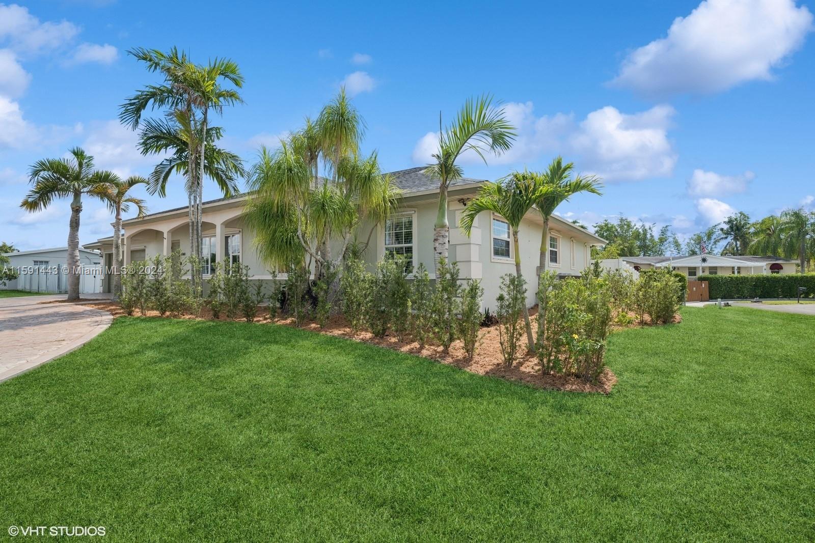 UNIVERSAL ESTATES SOUTH A - Residential