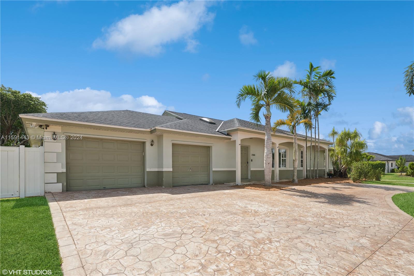 UNIVERSAL ESTATES SOUTH A - Residential
