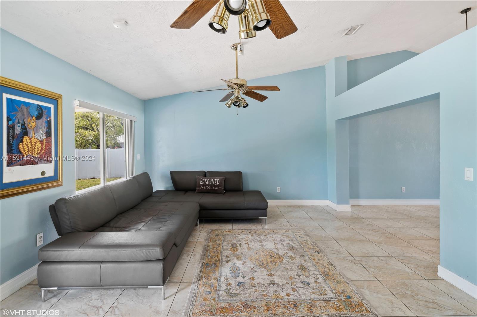 UNIVERSAL ESTATES SOUTH A - Residential