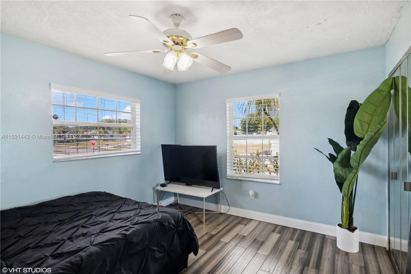 UNIVERSAL ESTATES SOUTH A - Residential