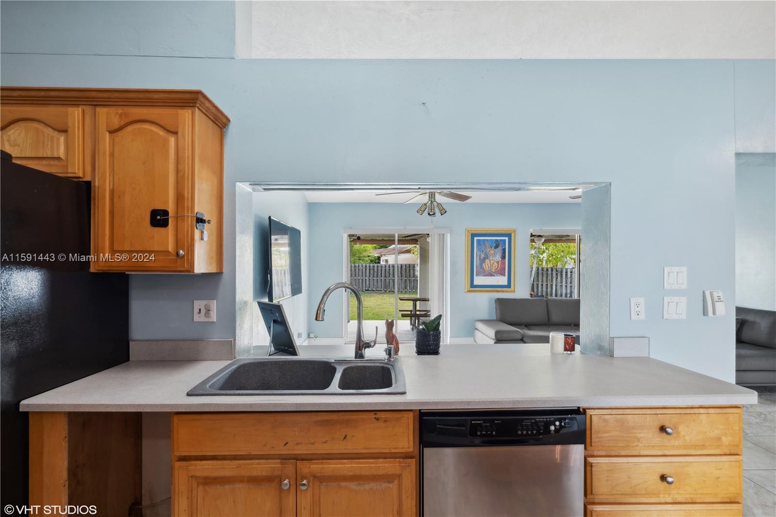 UNIVERSAL ESTATES SOUTH A - Residential
