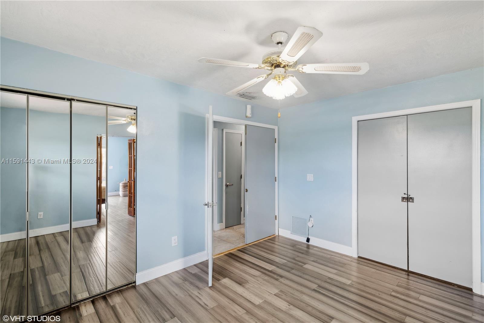UNIVERSAL ESTATES SOUTH A - Residential