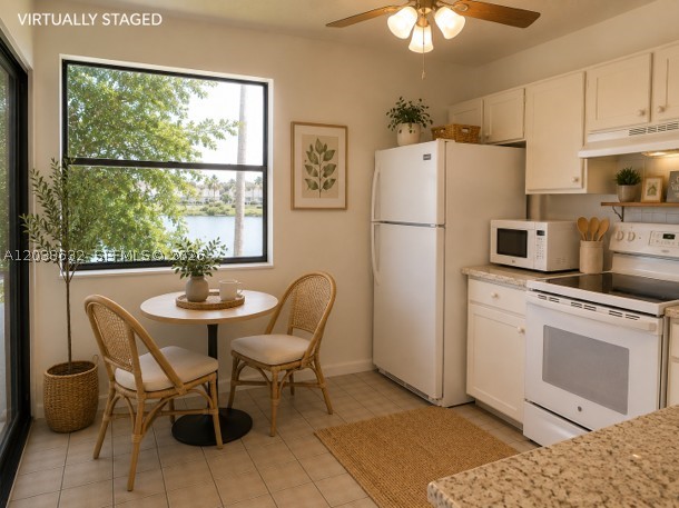 LAKESHORE CONDO 10 - Residential