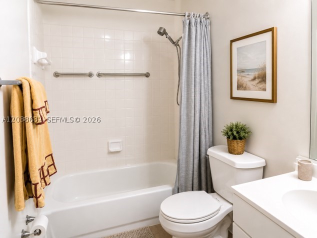 LAKESHORE CONDO 10 - Residential
