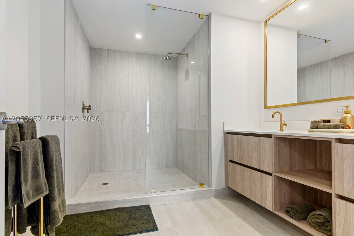 Viceroy Brickell Condo - Residential