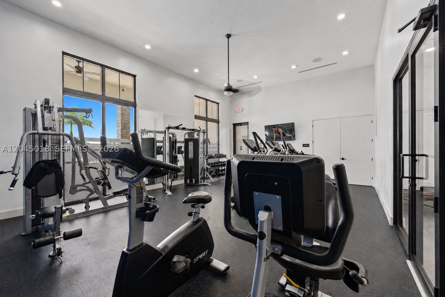 ENCLAVE SOUTH PHASE 2 - Residential