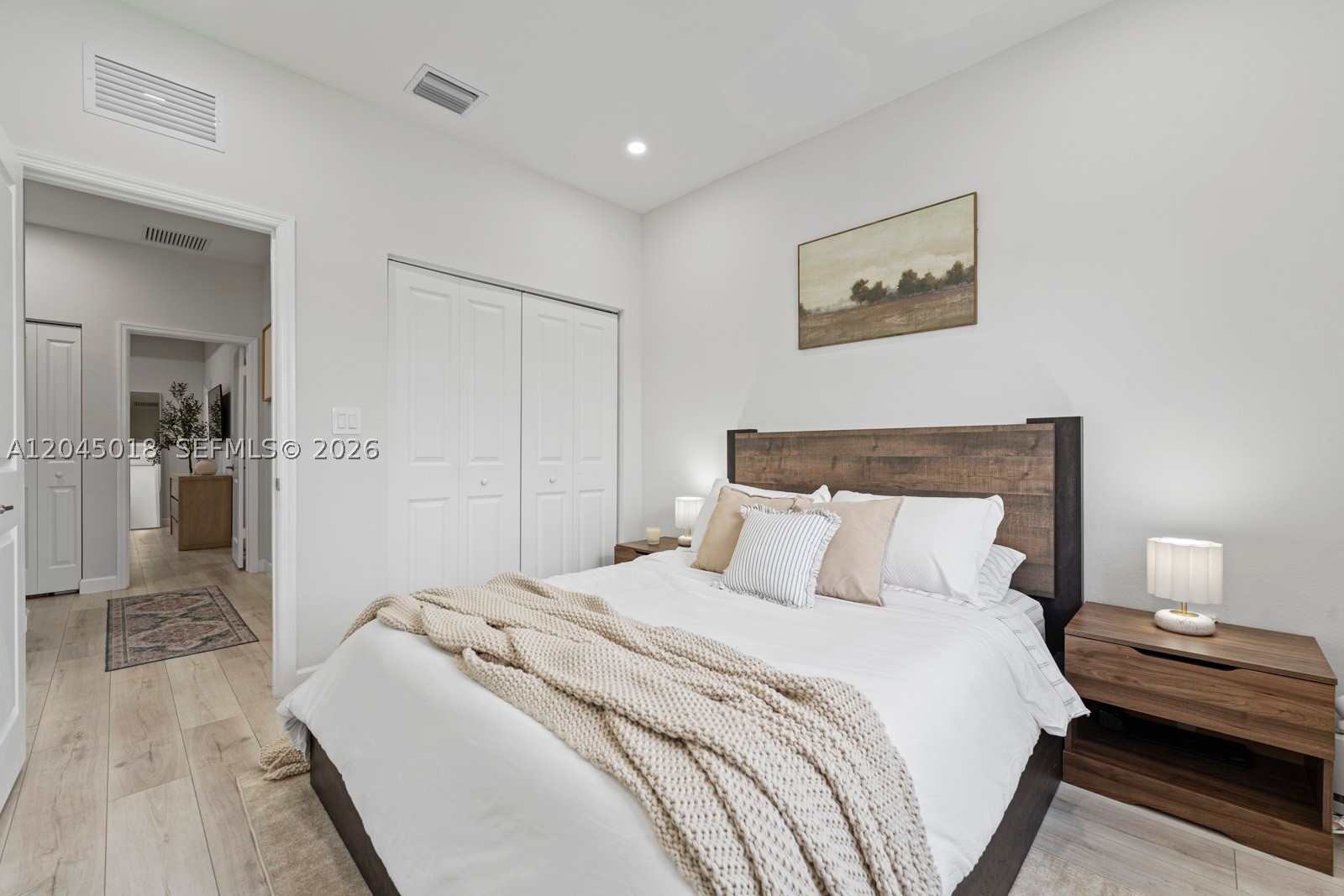 ENCLAVE SOUTH PHASE 2 - Residential