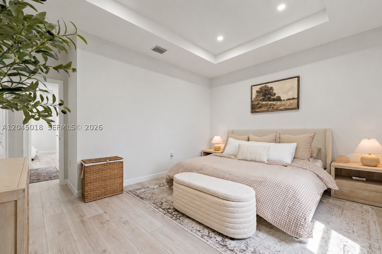 ENCLAVE SOUTH PHASE 2 - Residential