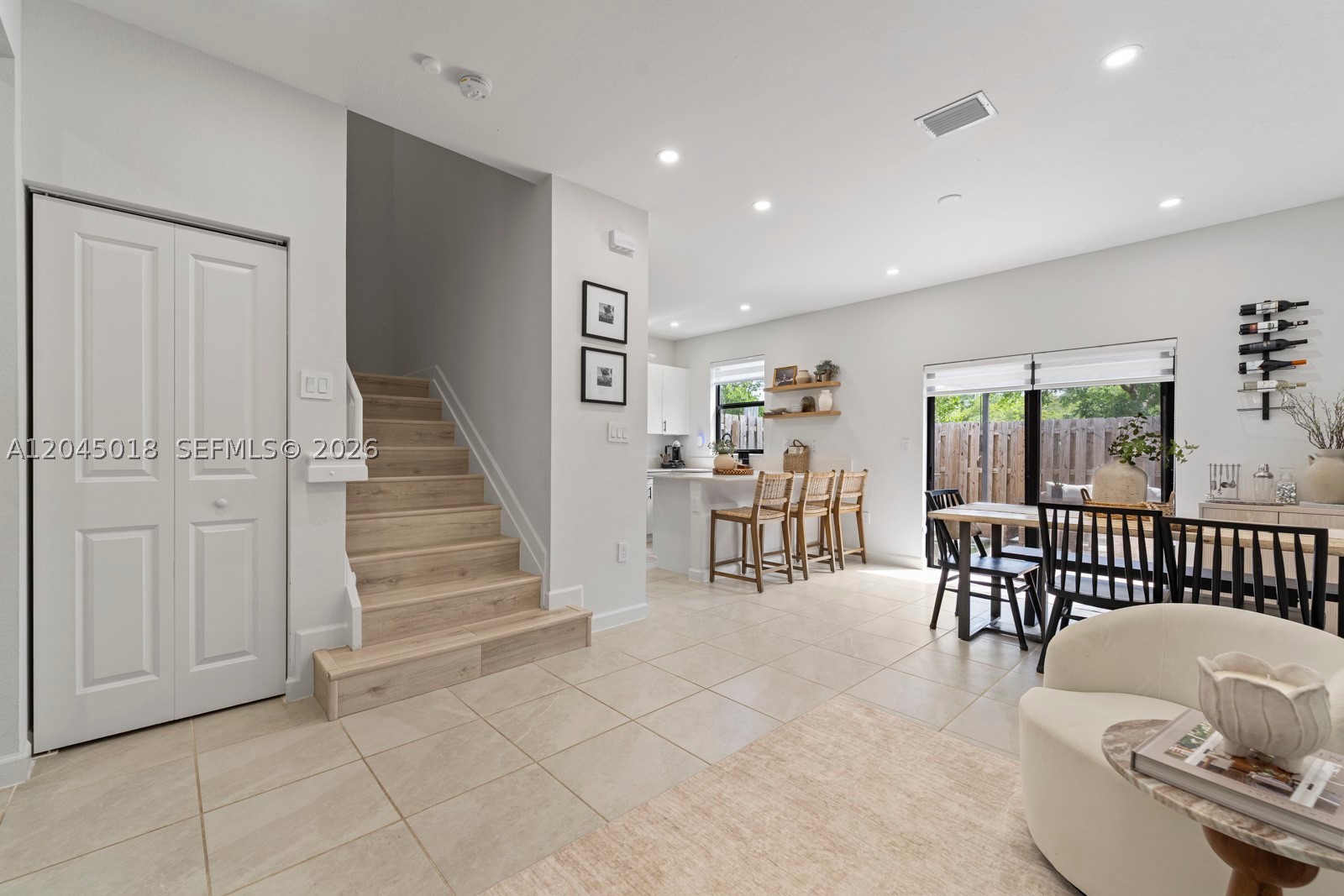 ENCLAVE SOUTH PHASE 2 - Residential