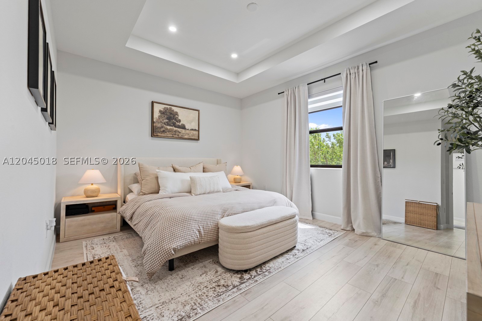 ENCLAVE SOUTH PHASE 2 - Residential