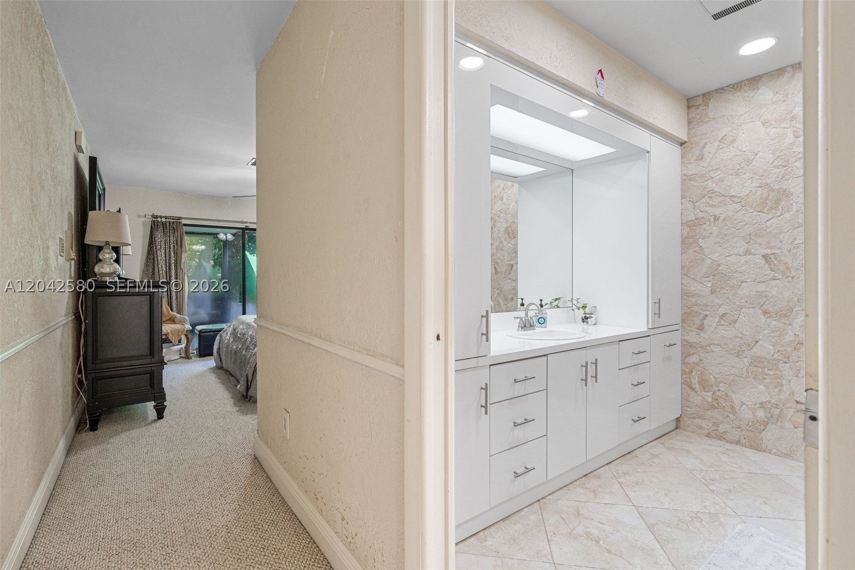 COUNTRY CLUB OF MIAMI FAI - Residential Lease