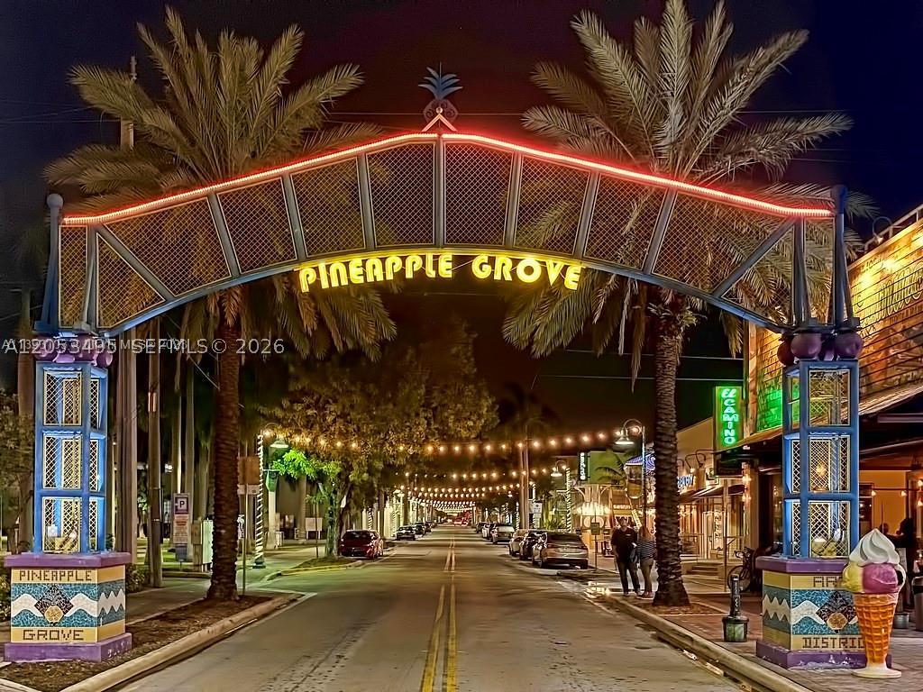 DELRAY TOWN OF - Residential Lease