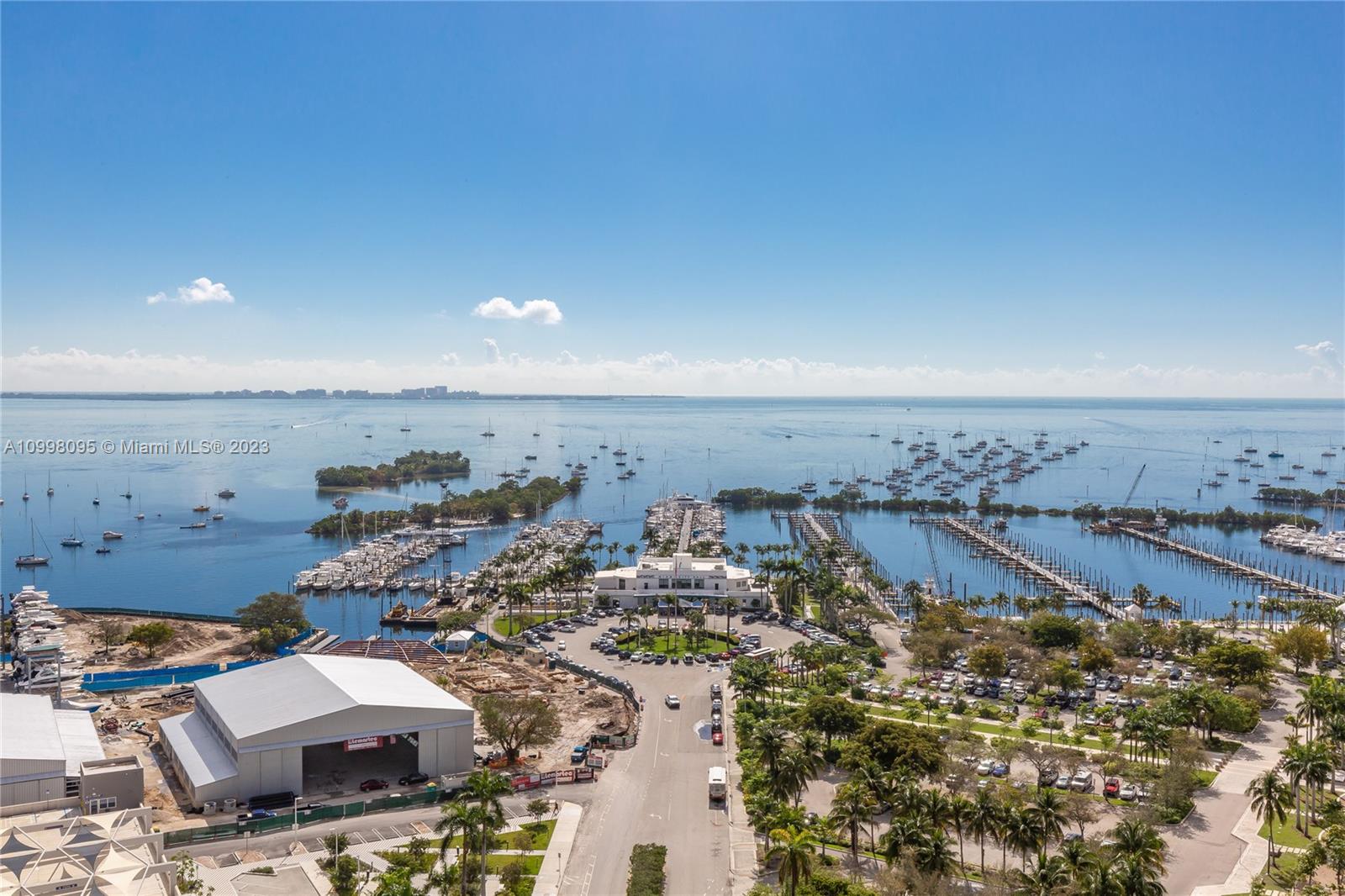 THE GROVE AT GRAND BAY - Residential