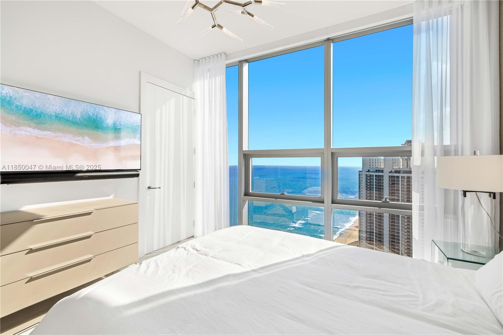 NORTH BISCAYNE BEACH AMEN - Residential