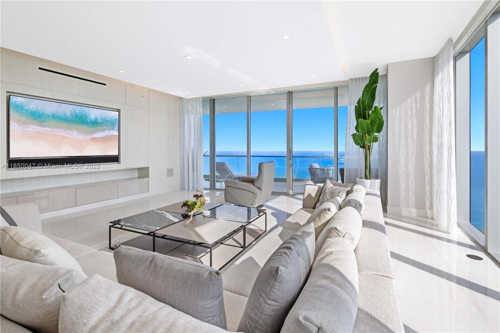 NORTH BISCAYNE BEACH AMEN - Residential