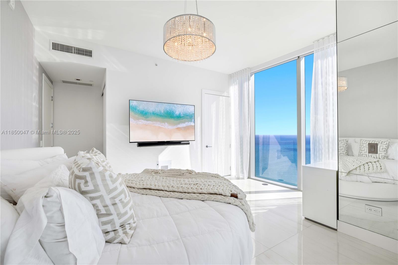 NORTH BISCAYNE BEACH AMEN - Residential