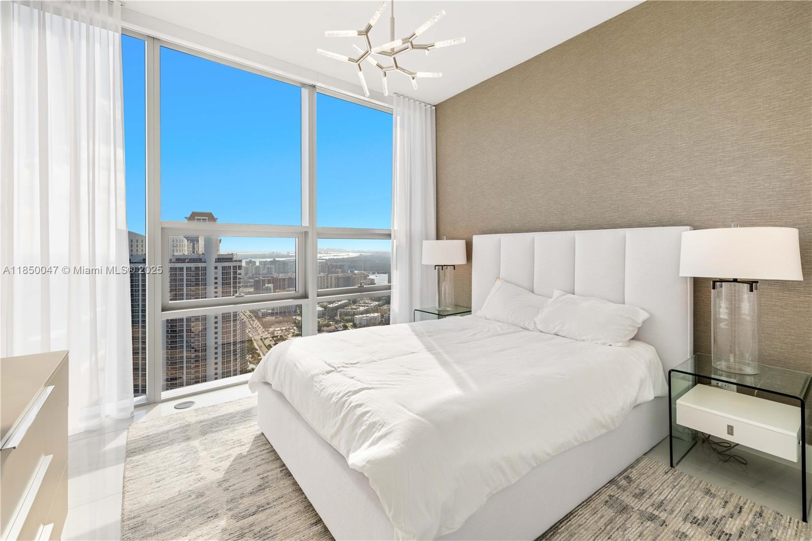 NORTH BISCAYNE BEACH AMEN - Residential