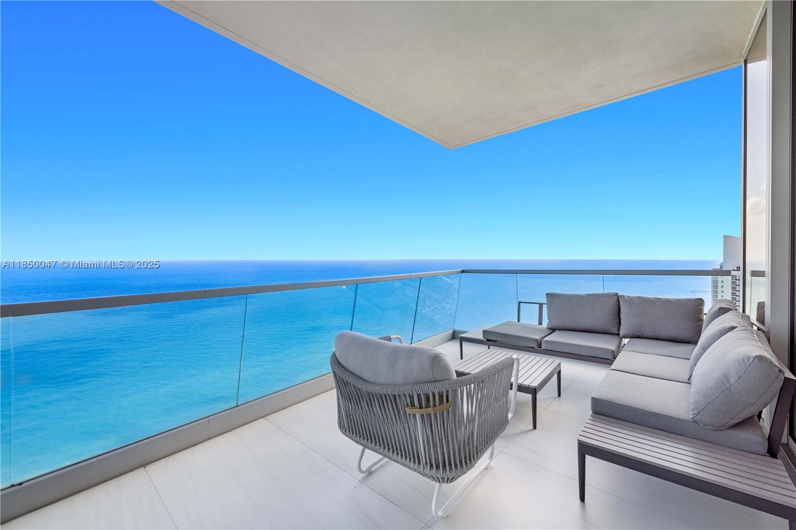 NORTH BISCAYNE BEACH AMEN - Residential