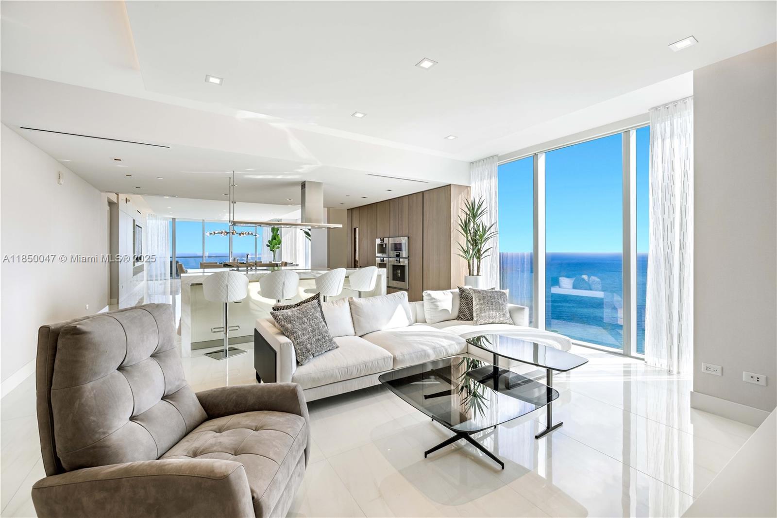 NORTH BISCAYNE BEACH AMEN - Residential
