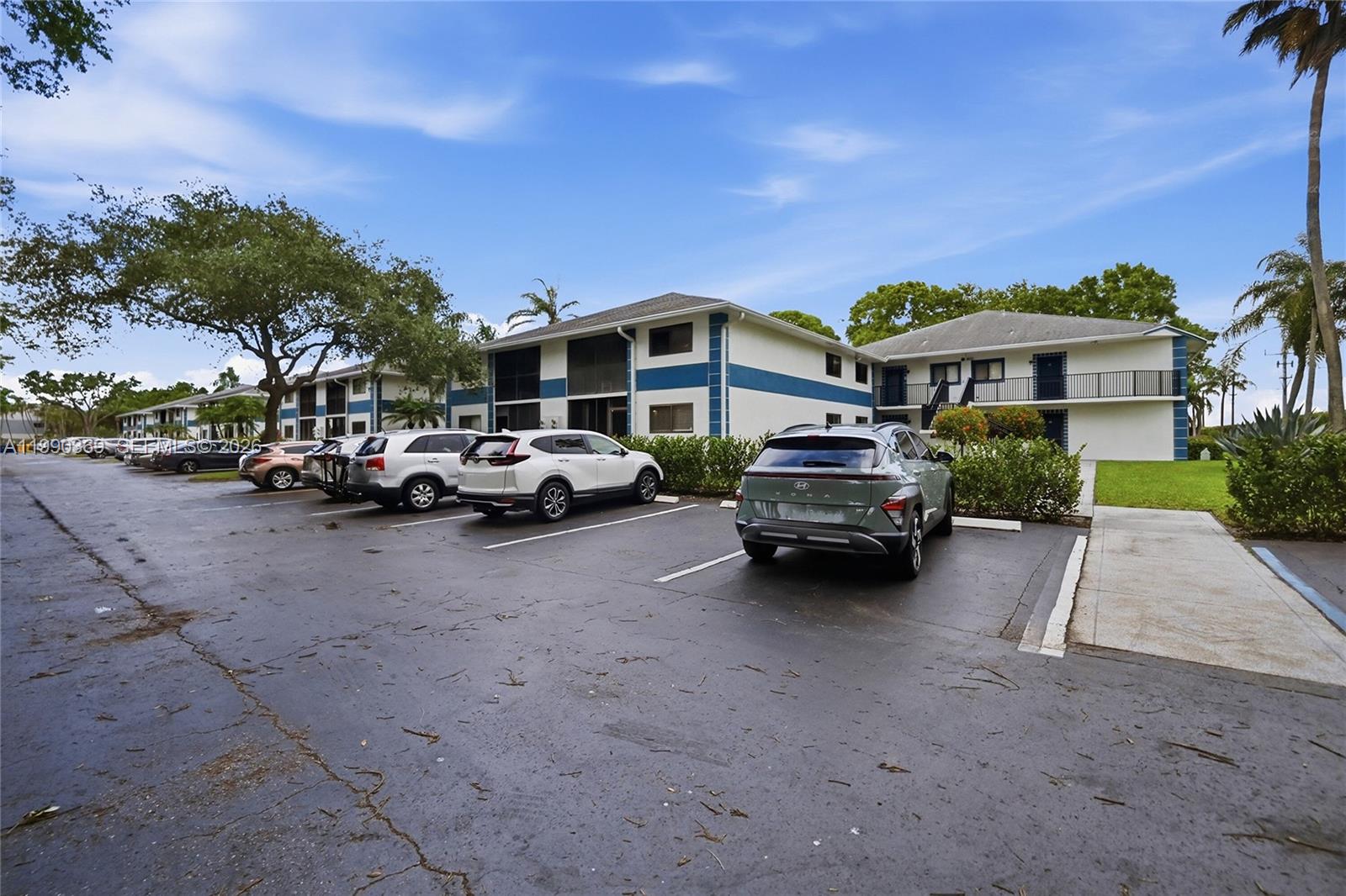 TROWBRIDGE CONDO - Residential