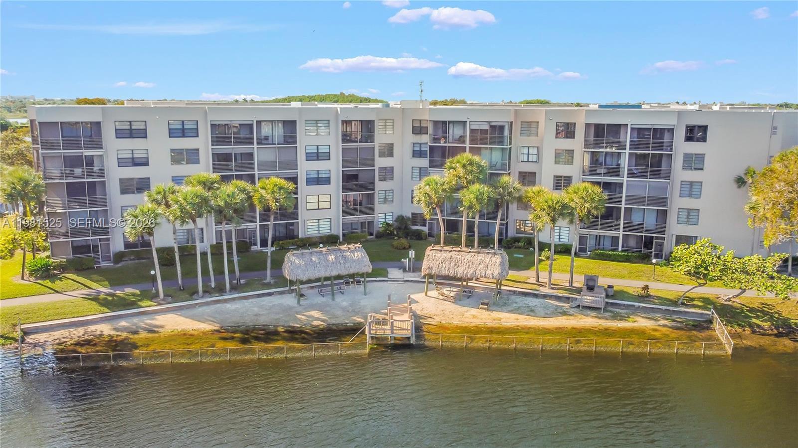 OWNER MOTIVATED!!!!OWNER WILL CONTRIBUTED $5000.00 TOWARD BUYR CLOSING COSTS. Beautiful Water view Condo located desirable Pembroke Pines area, unit in the premier 55+ community of Colony Point, just walking distance to the Pembroke Pines mall, lots of restaurants. Condo features two bedrooms, two baths overlooking beautiful lake. Corner unit, has two balcony one overlooking pool and lake. New kitchen, Oversized maser bedroom with double closet space. Unit is walking distance to clubhouse and Ty Park. Unit is Centrally located and close to I-75 and Turnpike. Minutes to the Airport, Memorial Hospital is in walking distance from unit. Owner is very motivated. Don't miss this opportunity.