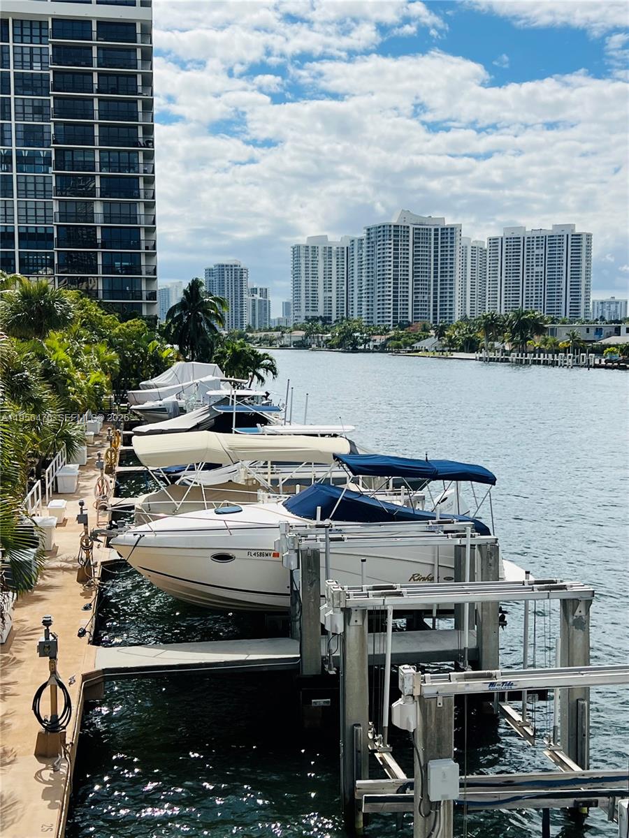 HEMISPHERES CONDO - Residential