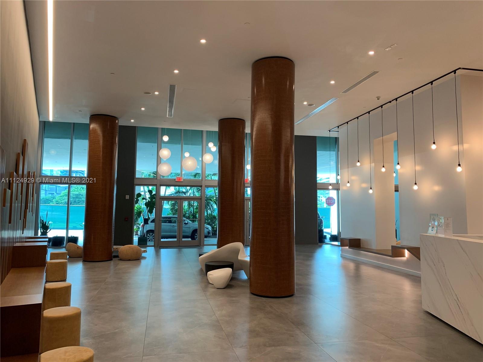 WIND CONDO - Residential Lease