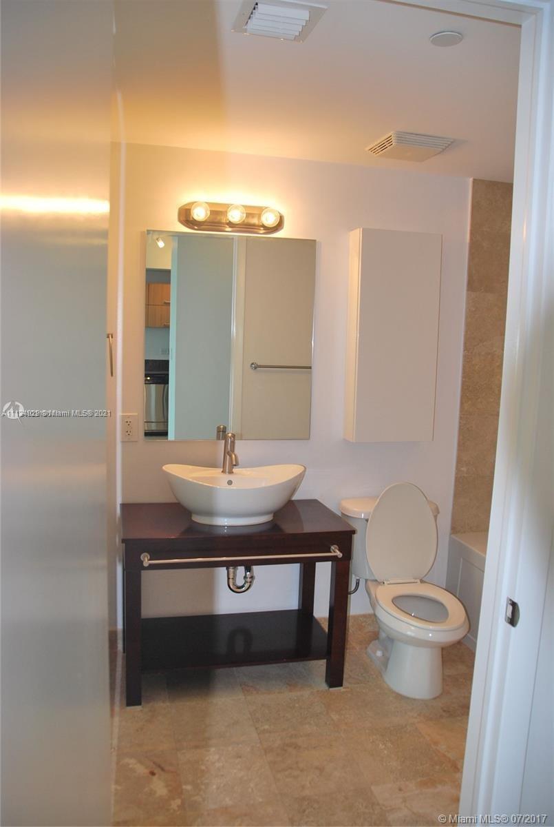 WIND CONDO - Residential Lease