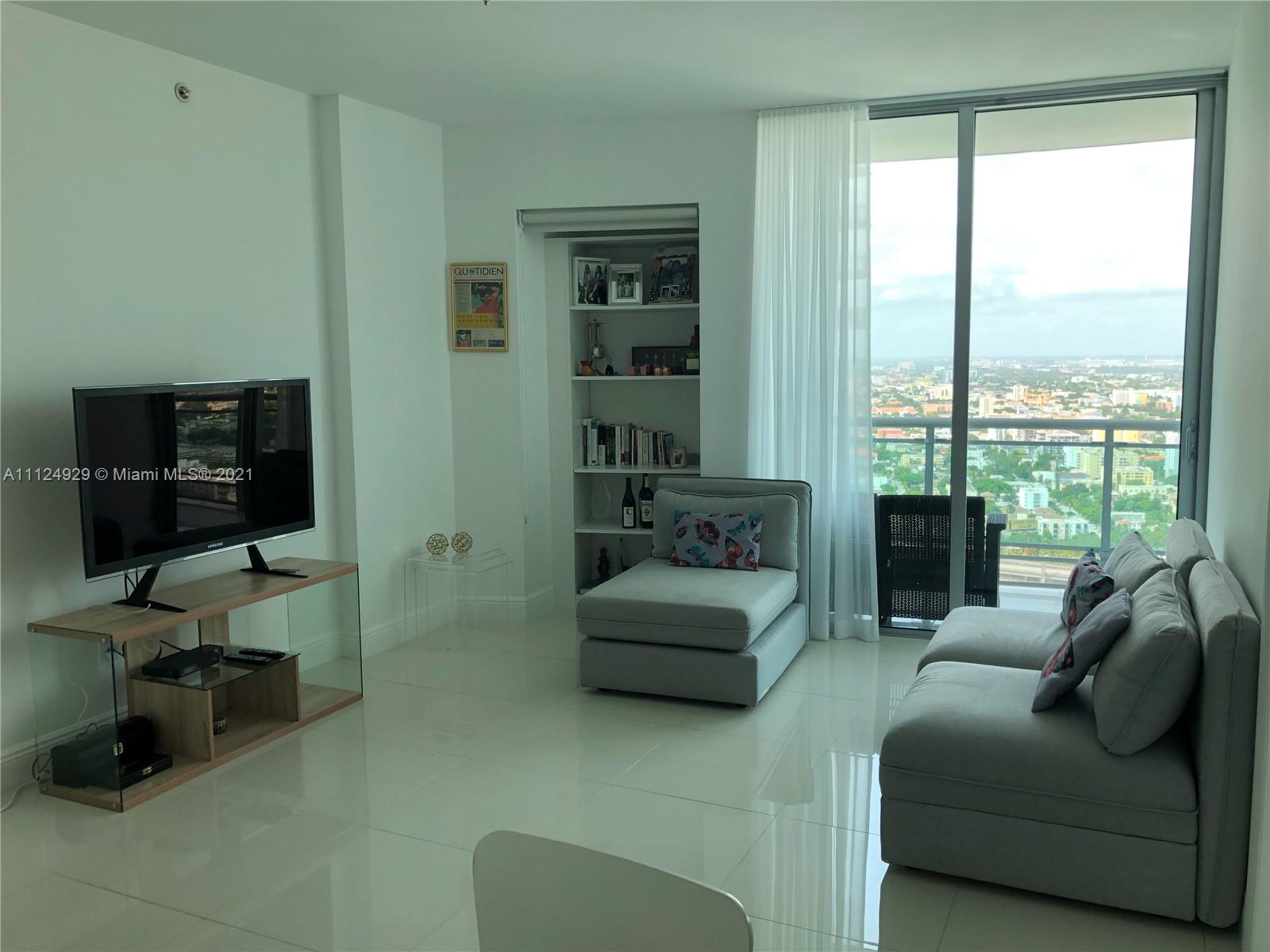 WIND CONDO - Residential Lease