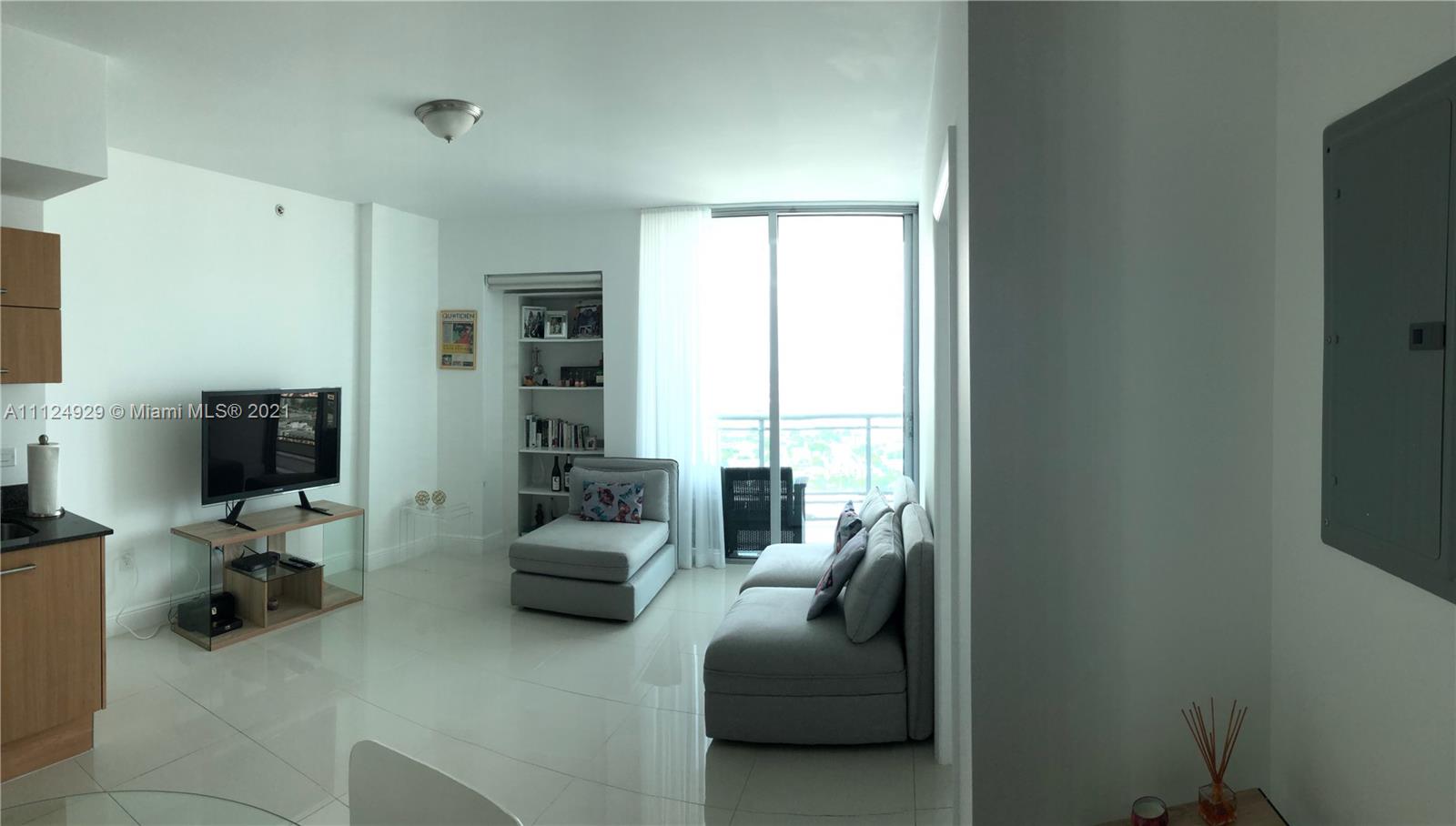 WIND CONDO - Residential Lease