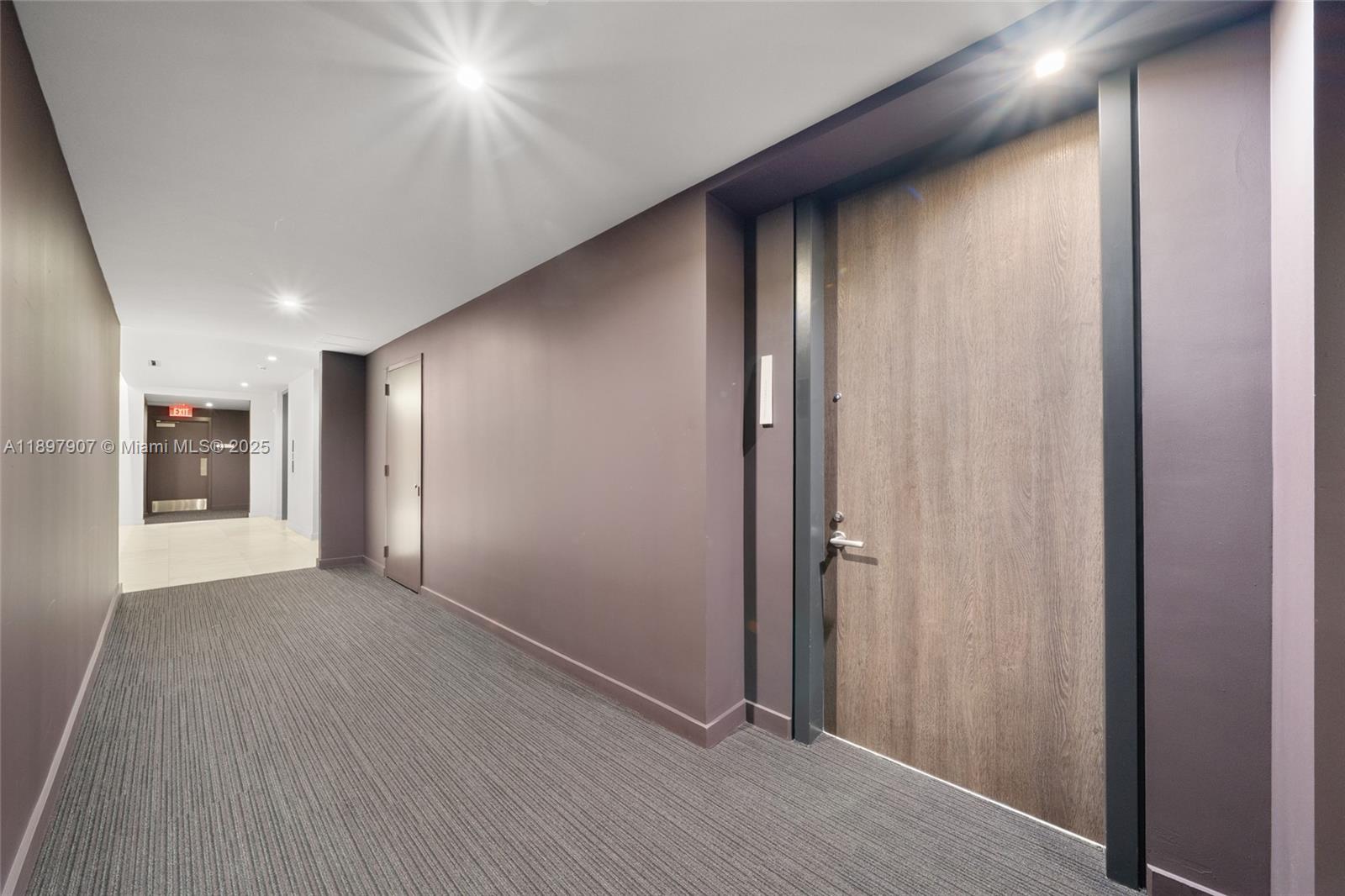 RISE CONDO - Residential