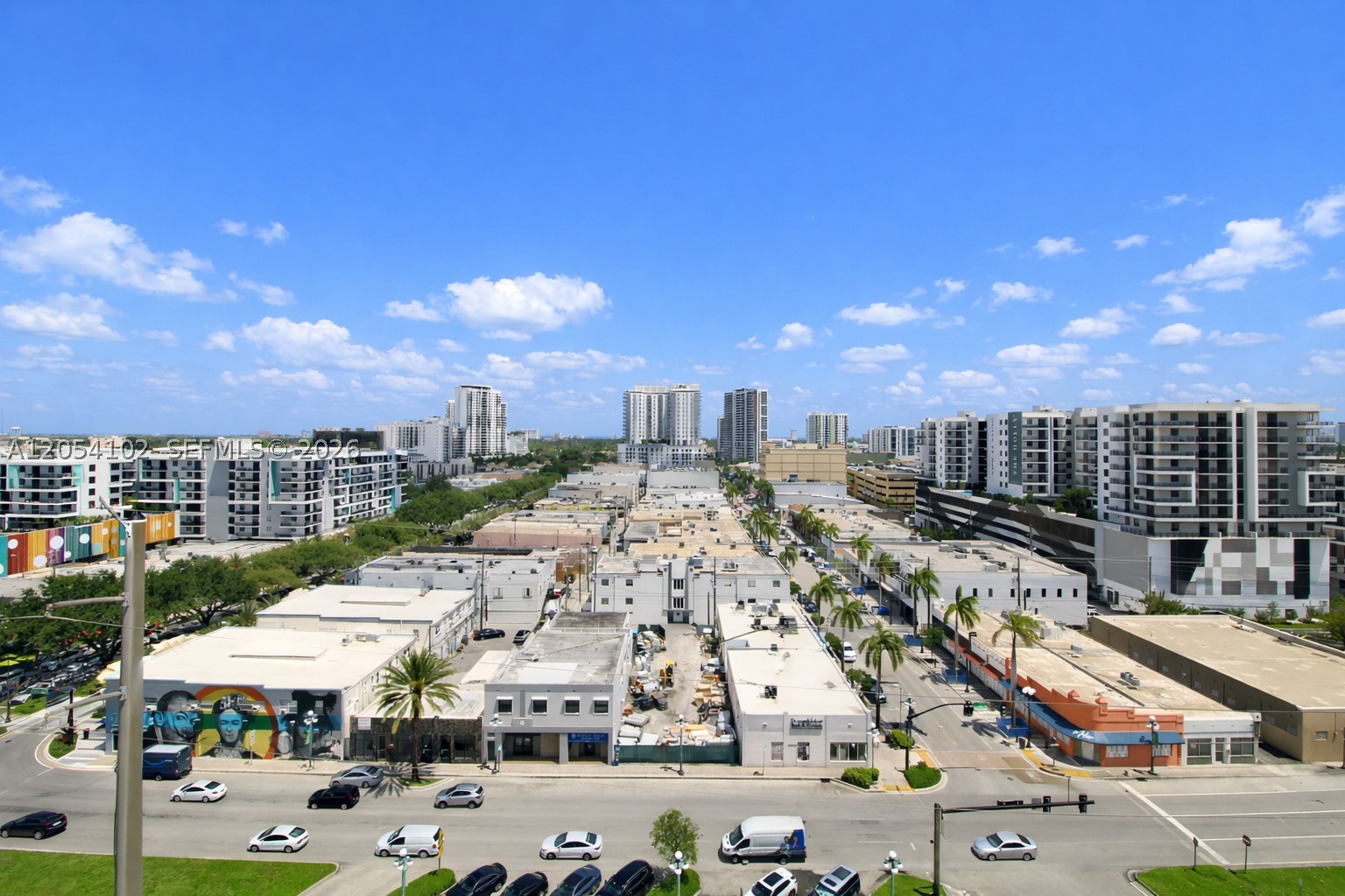 HOLLYWOOD STATION RES CON - Residential Lease