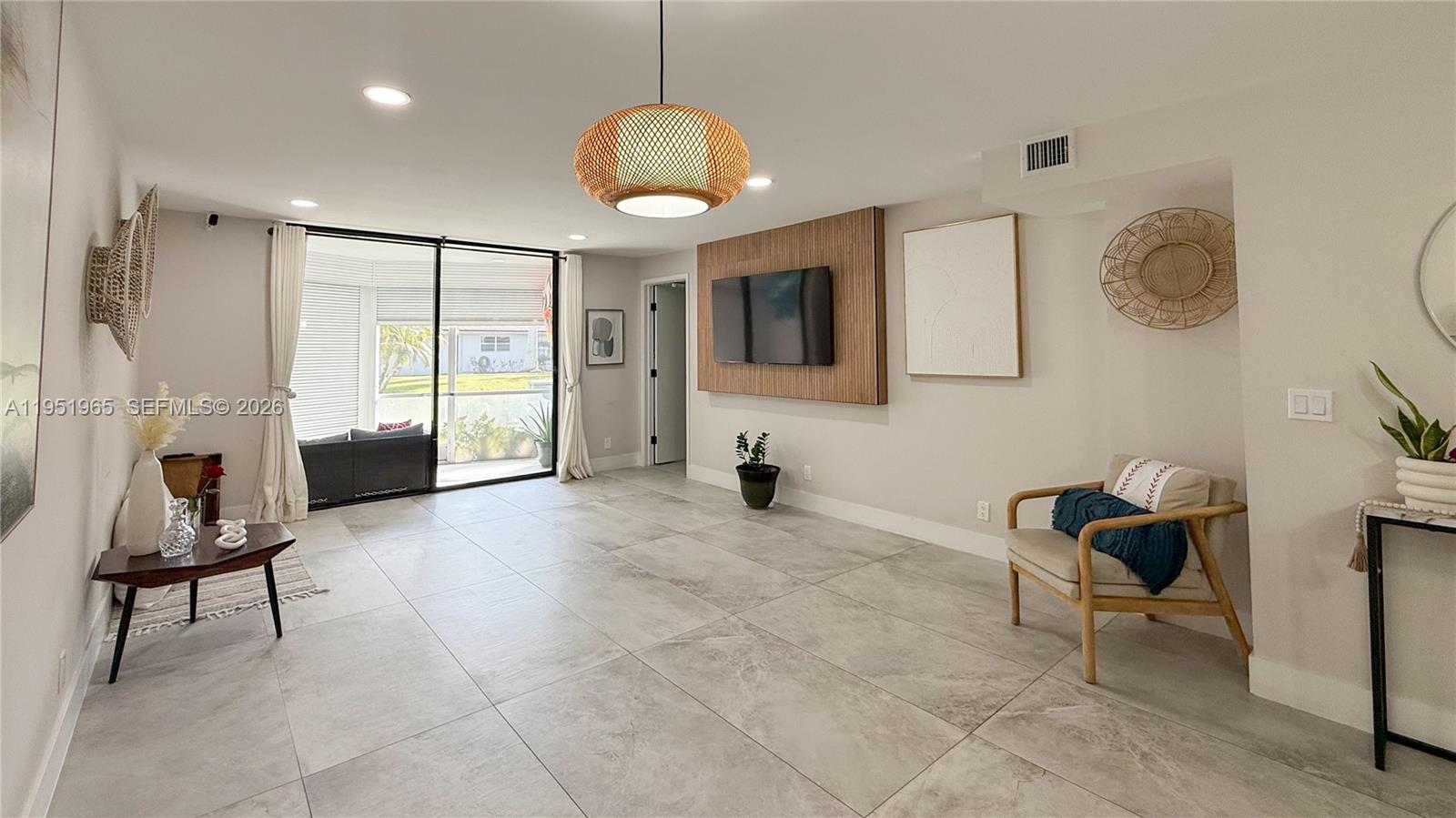 DEERFIELD BEACH GARDENS C - Residential