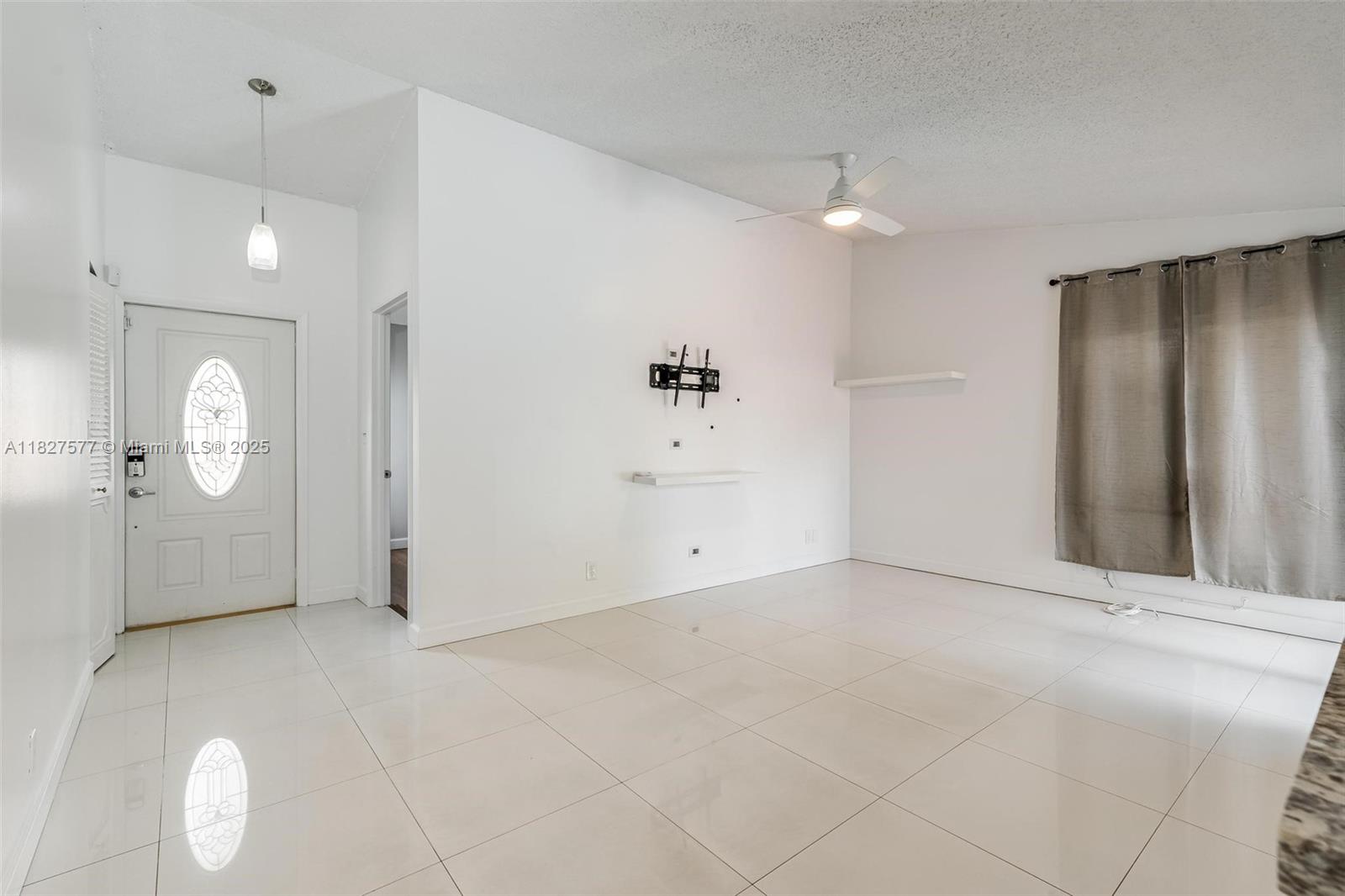 NORTH LAUDERDALE VILLAGE - Residential Lease