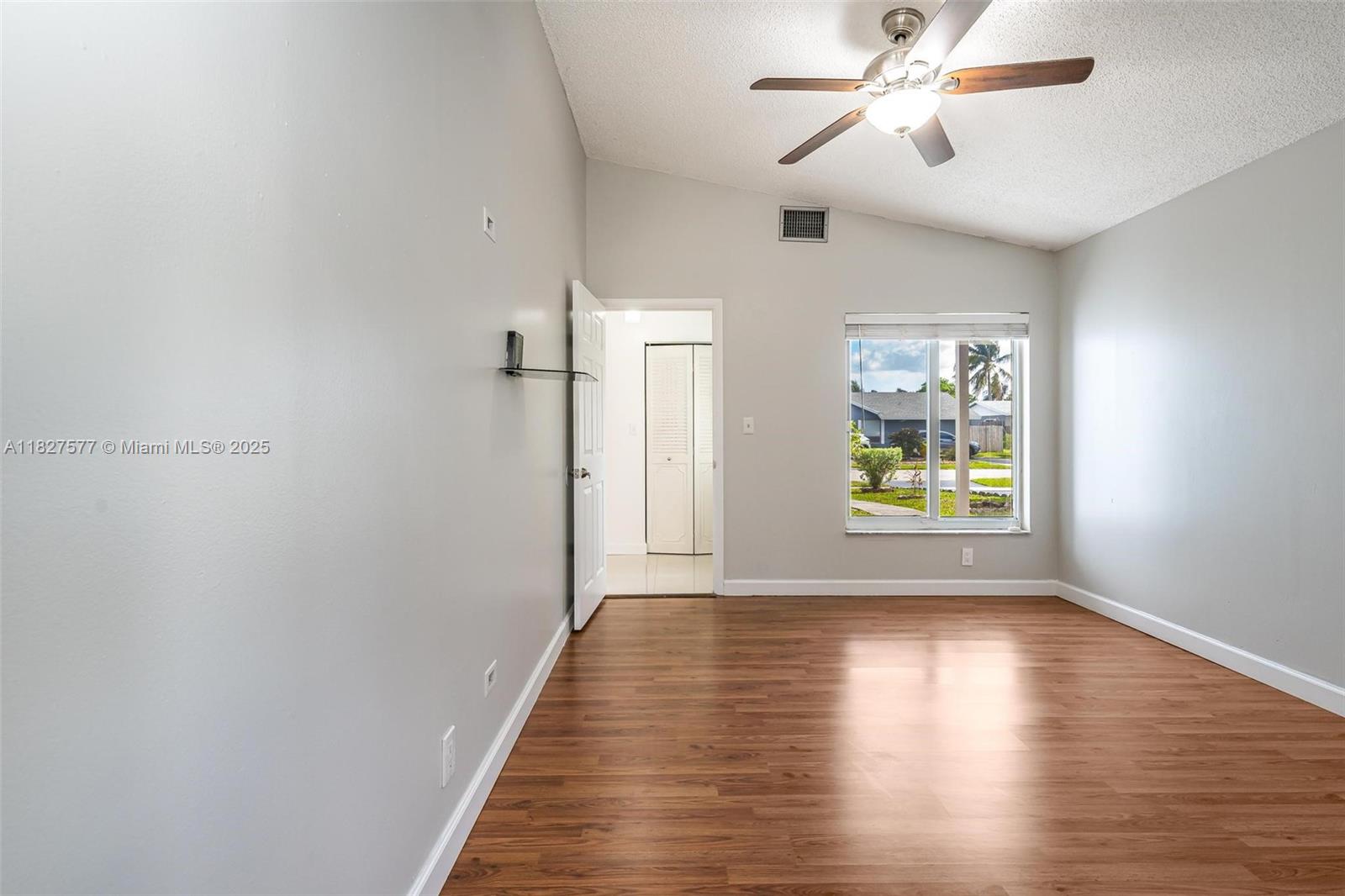 NORTH LAUDERDALE VILLAGE - Residential Lease