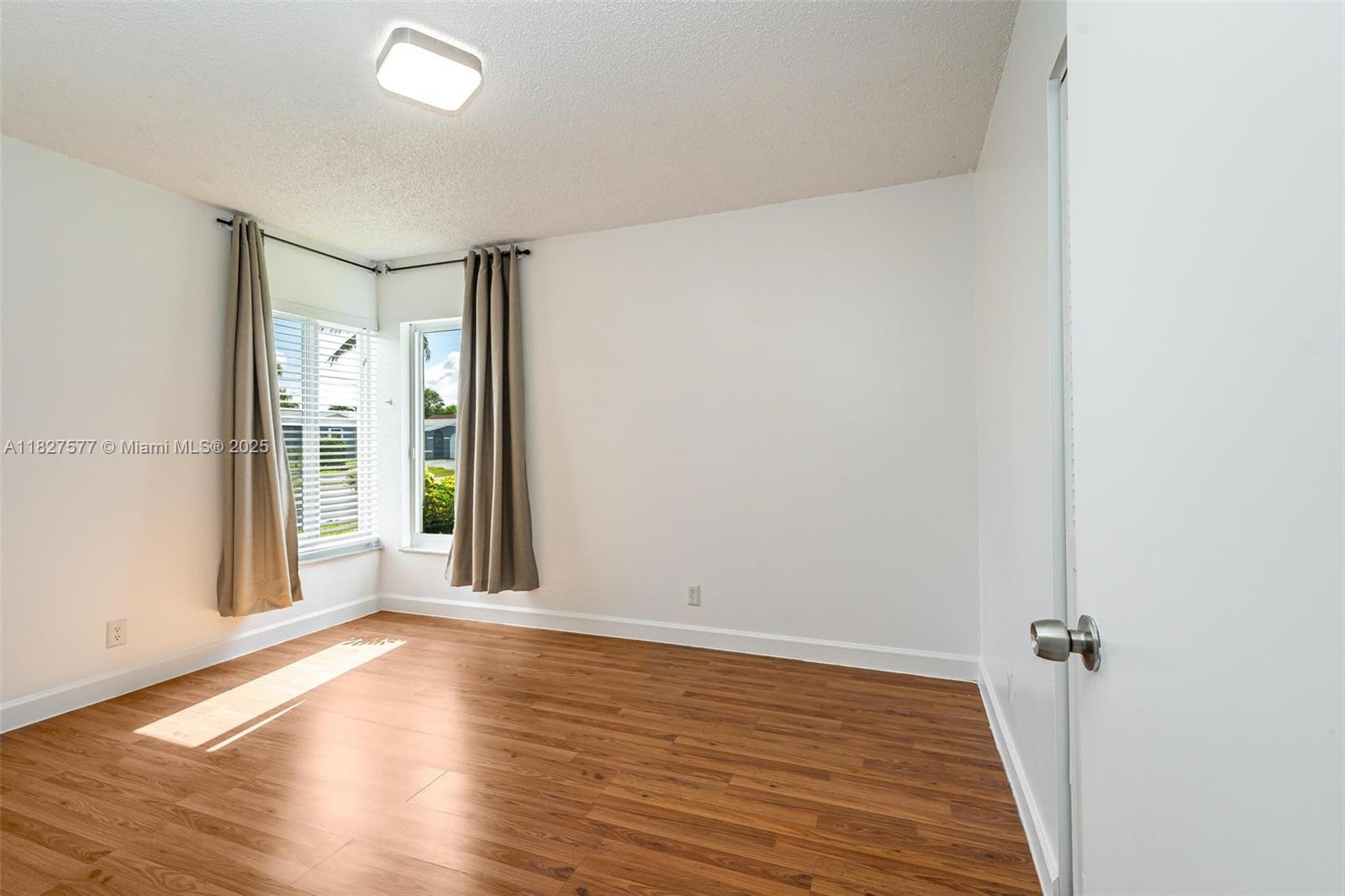 NORTH LAUDERDALE VILLAGE - Residential Lease