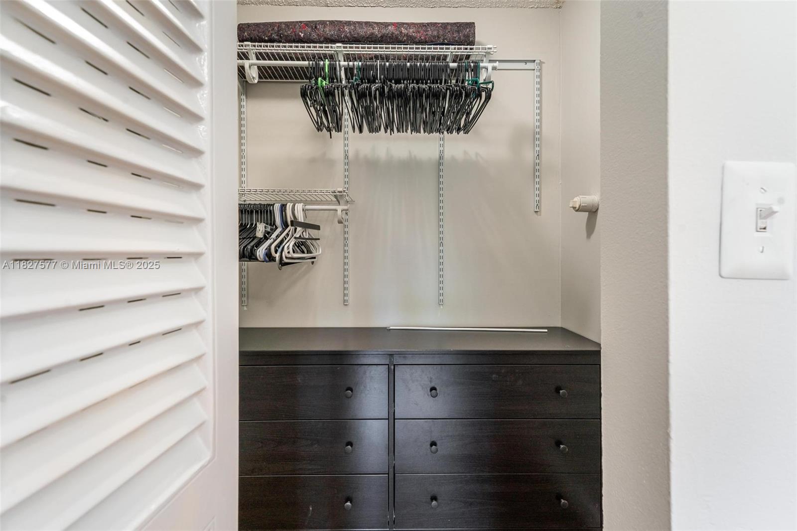 NORTH LAUDERDALE VILLAGE - Residential Lease