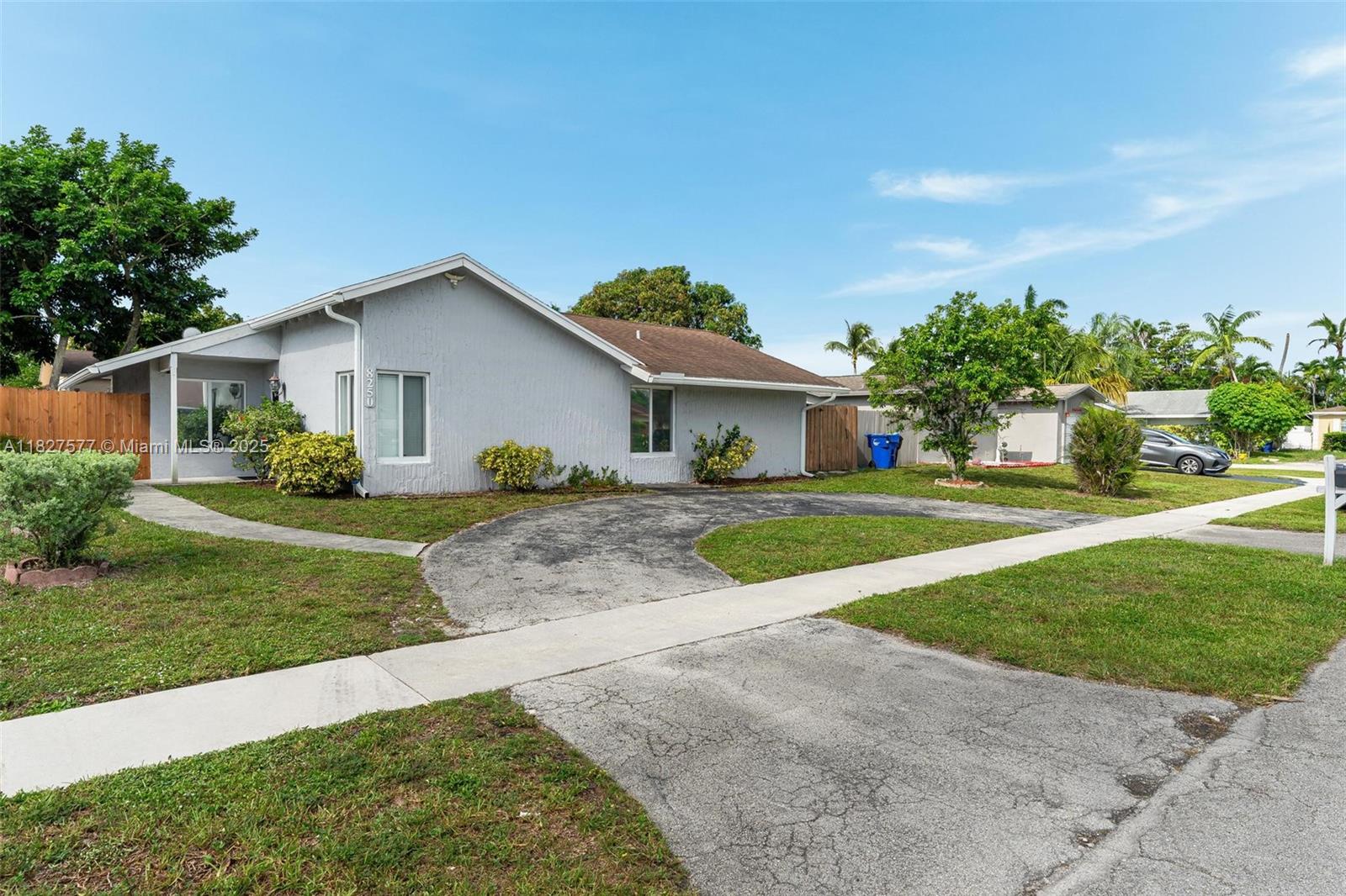 NORTH LAUDERDALE VILLAGE - Residential Lease
