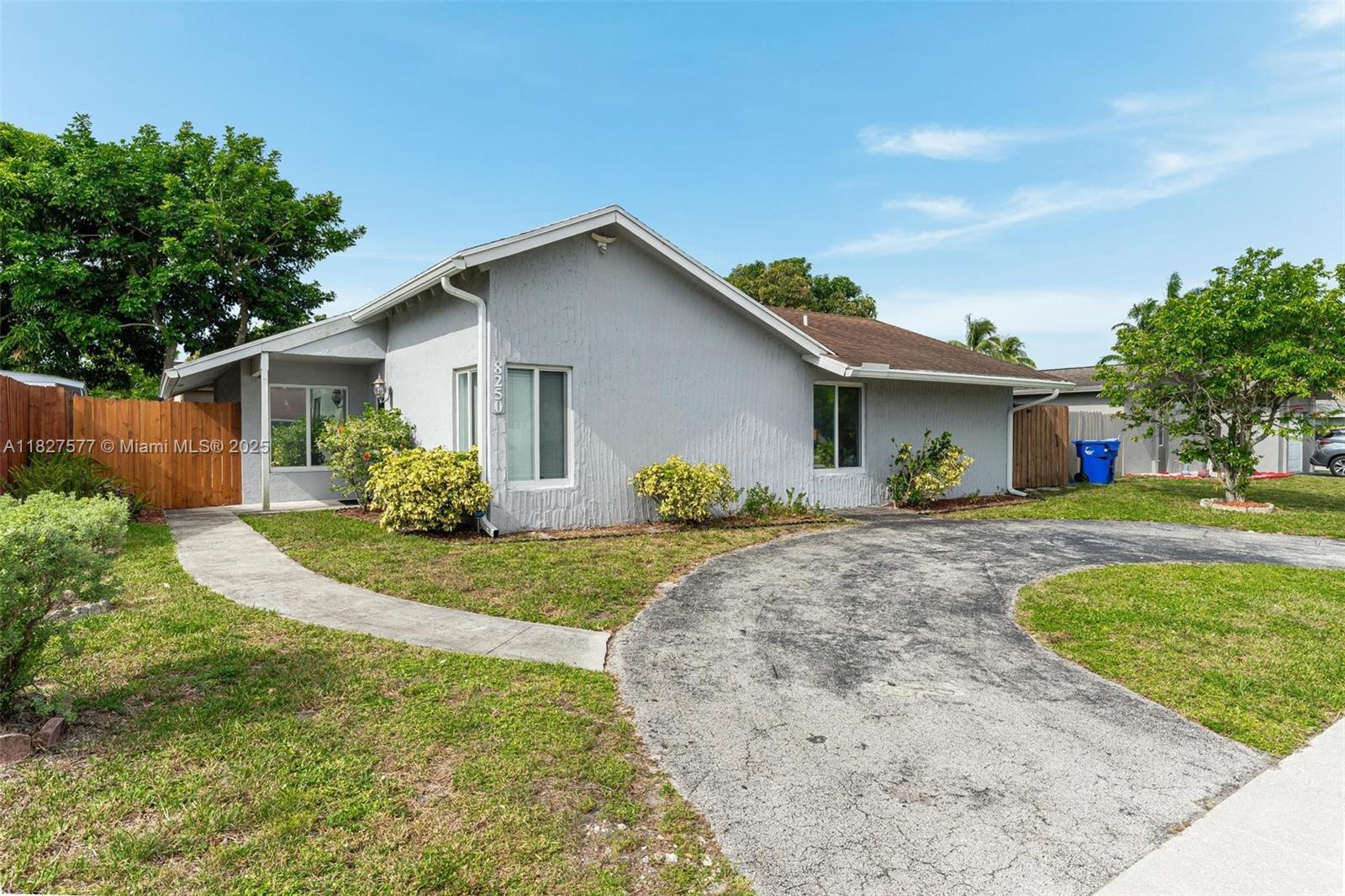 NORTH LAUDERDALE VILLAGE - Residential Lease